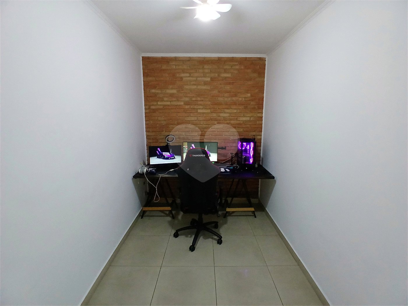 Sobrado à venda com 3 quartos, sendo 1 suíte,  em Tremembé, São Paulo, SP