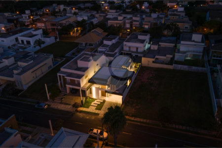 Casa à venda com 3 suítes no condomínio Mont Blanc, Sorocaba - SP
