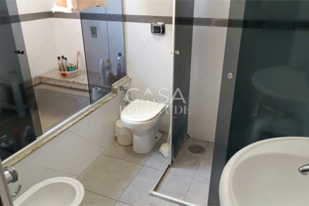 Casa à venda com 3 quartos, sendo 1 suíte,  em Jardim Americano, Sorocaba, SP