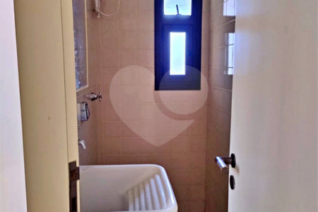 Apartamento à venda com 4 quartos, sendo 2 suítes,  em Indianópolis, São Paulo, SP