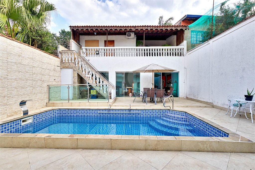 Casa para alugar com 3 quartos, sendo 2 suítes,  em Jardim Petrópolis, São Paulo, SP