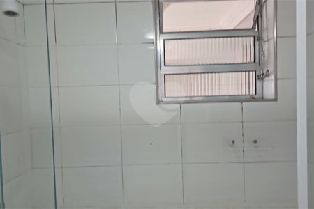 Apartamento à venda com 3 quartos, sendo 1 suíte, em Vila Olímpia, São Paulo, SP