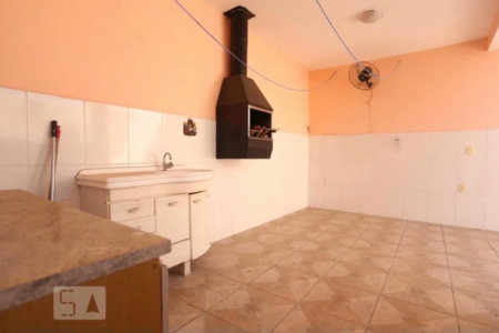 Casa à venda com 2 quartos, sendo 1 suíte,  em Jardim Ivana, São Paulo, SP