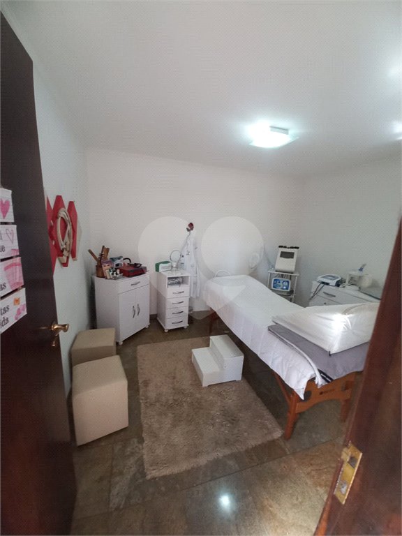 Casa à venda com 4 suítes no condomínio Aruã, Mogi das Cruzes - SP