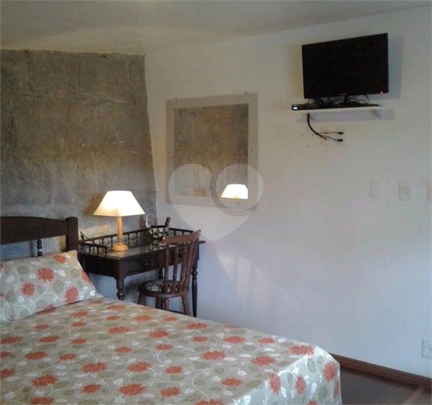 Casa à venda com 6 quartos, sendo 4 suítes,  em Parque do Imbui, Teresópolis, RJ