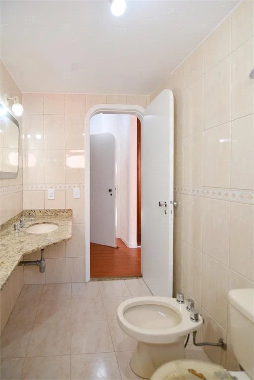 Apartamento à venda com 4 quartos, sendo 2 suítes, em Brooklin Paulista, São Paulo, SP