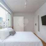 Apartamento à venda com 4 quartos, sendo 2 suítes, em Pinheiros, São Paulo, SP