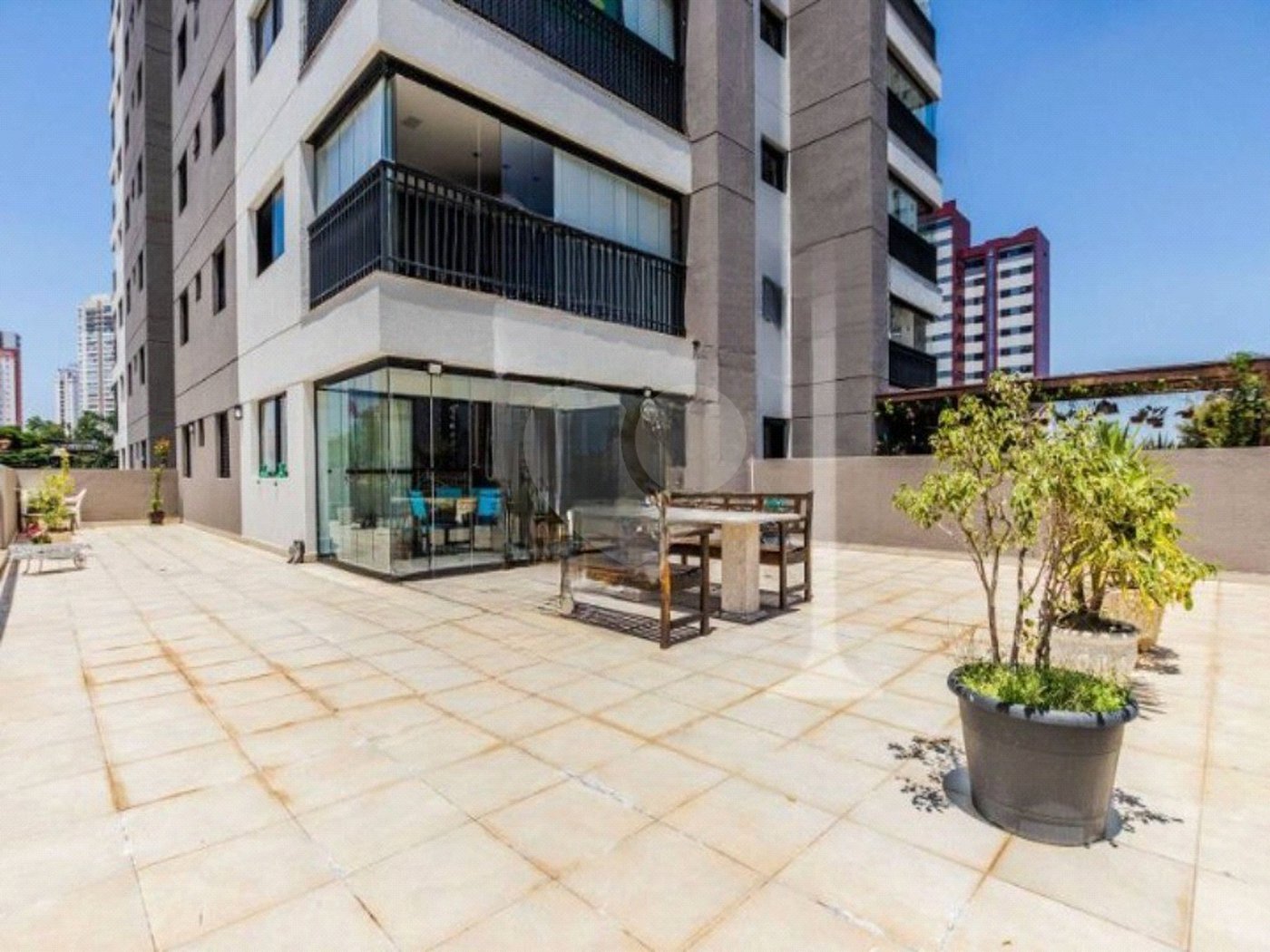 Apartamento à venda na Vila Carrão, 3 quartos (1 suíte), garden