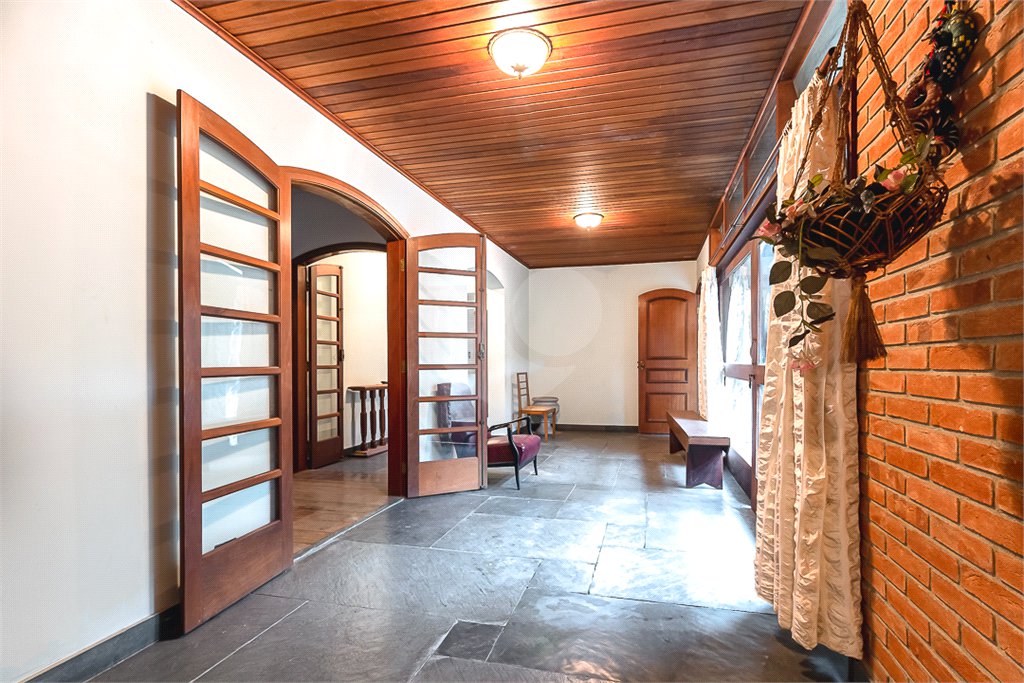 Casa Térrea à venda com 3 suítes em Jardim dos Estados, São Paulo, SP