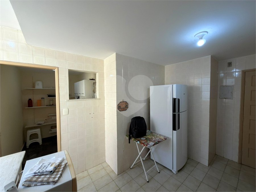 Cobertura à venda com 4 quartos, sendo 2 suítes,  em Braga, Cabo Frio, RJ