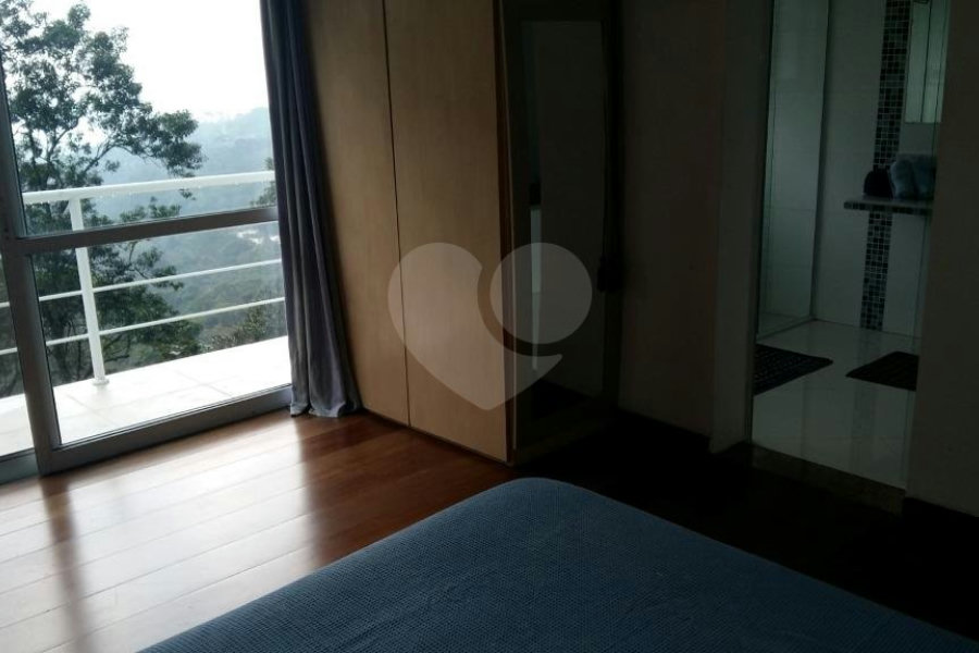 Casa à venda com 5 suítes no condomínio Parque Imperial da Cantareira, Mairiporã - SP