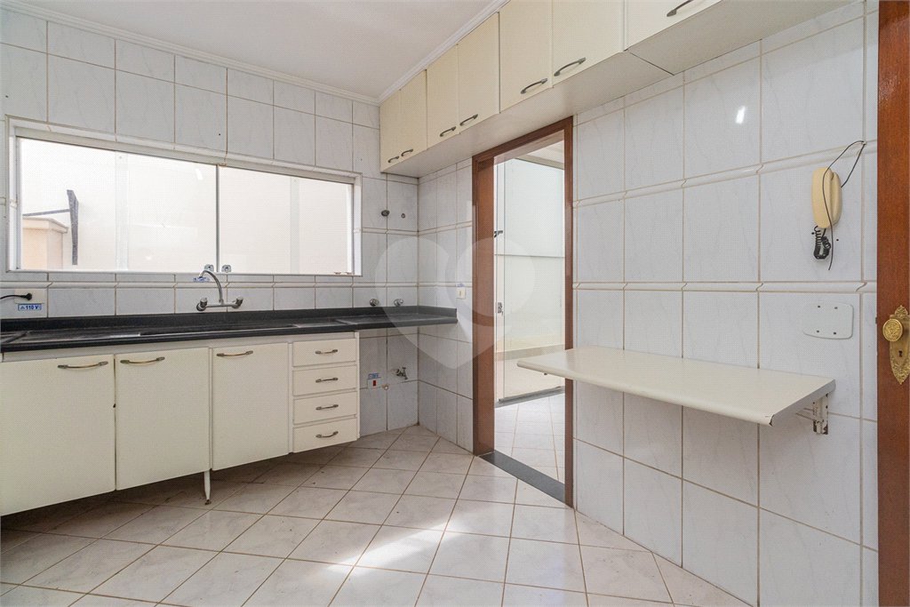 Sobrado à venda com 4 quartos, sendo 2 suítes, em Interlagos, São Paulo, SP