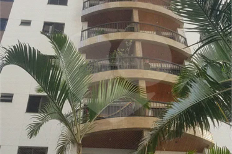 Apartamento á venda 4 dormitórios 1 suíte 2 vagas Rua Voluntários da Pátria em Santana, São Paulo/SP