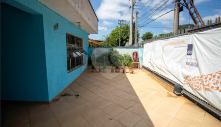 Casa à venda com 3 quartos, sendo 1 suíte,  em Vila Junqueira, São Roque, SP