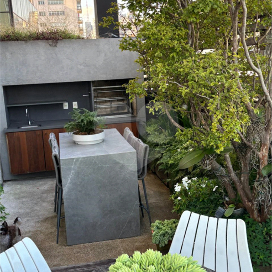 Apartamento à venda com 3 quartos, sendo 1 suíte, em Cerqueira César, São Paulo, SP