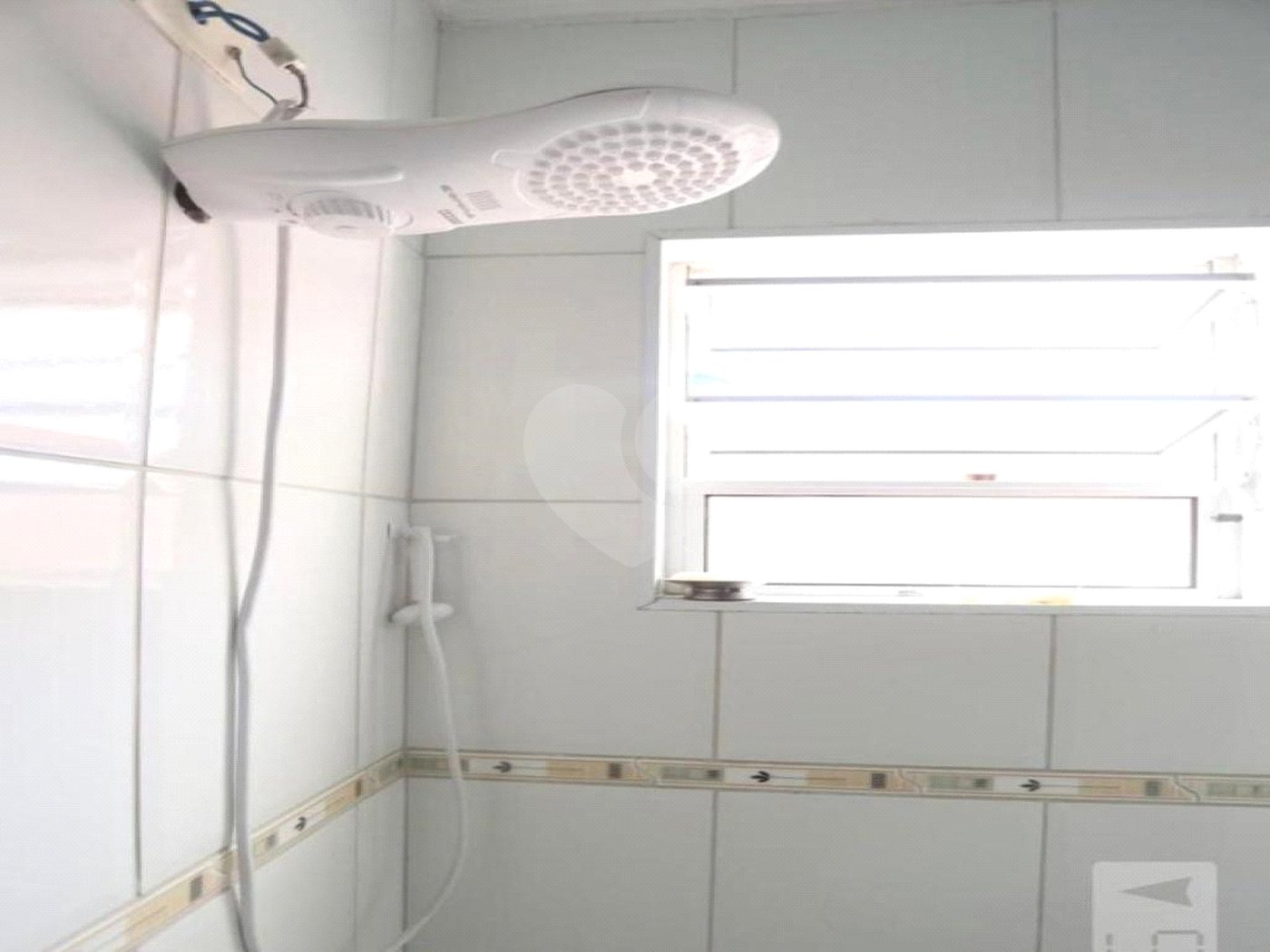 Casa à venda com 2 quartos, sendo 1 suíte,  em Jardim Ivana, São Paulo, SP