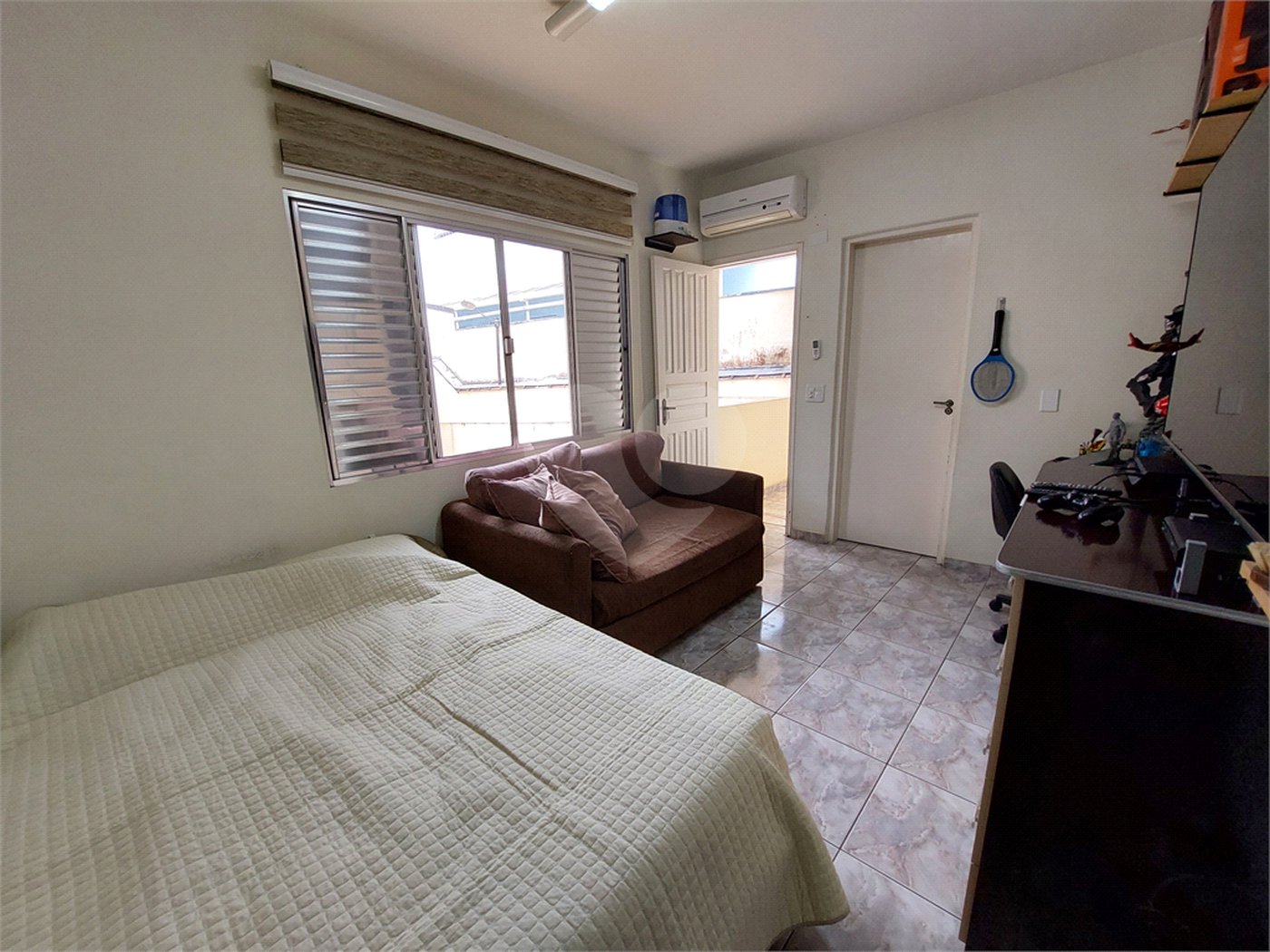 Sobrado à venda com 6 quartos, sendo 2 suítes, em Jardim São Paulo(zona Norte), São Paulo, SP