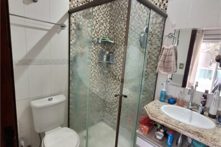 Sobrado à venda com 3 quartos, sendo 1 suíte, em Cupecê, São Paulo, SP