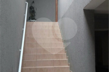 Casa à venda com 3 quartos, sendo 1 suíte,  em Vila Miranda, Itaquaquecetuba, SP