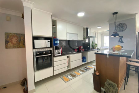 Apartamento à venda com 2 quartos, sendo 1 suíte, em Campo Grande, São Paulo, SP