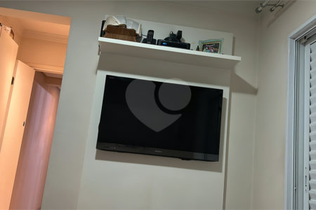 Apartamento à venda com 2 quartos, sendo 1 suíte, em Vila Firmiano Pinto, São Paulo, SP