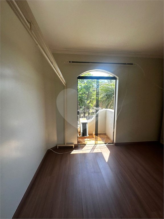 Apartamento à venda com 2 quartos, sendo 1 suíte, no Centro, Ponta Porã, MS