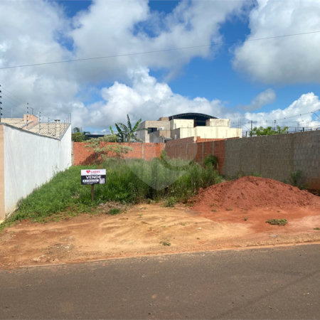 Terreno à venda em Jardim Ibirapuera, Ponta Porã, MS