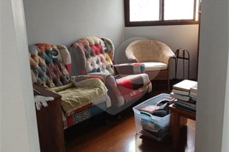 Apartamento à venda com 4 quartos, sendo 1 suíte,  em Anchieta, São Bernardo do Campo, SP