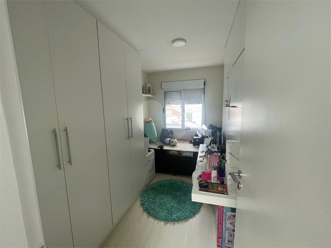 Casa à venda com 4 quartos, sendo 2 suítes, no condomínio Narandiba 23, São Paulo - SP