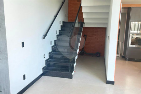 Casa à venda com 4 suítes no condomínio Colinas do Paratehy (norte), São José dos Campos - SP