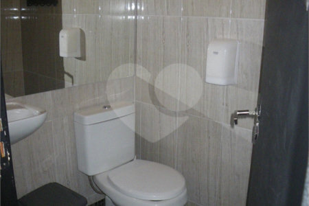 Sobrado à venda ou para alugar com 1 quarto em Granja Julieta, São Paulo, SP