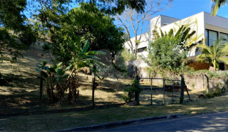 Casa à venda no condomínio Chácaras do Lago, Vinhedo - SP