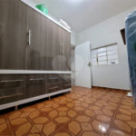 Sobrado à venda com 4 quartos em Vila Jurema, Ferraz de Vasconcelos, SP