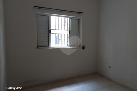 Sobrado à venda com 3 quartos, sendo 1 suíte, em Guaiaúna, São Paulo, SP