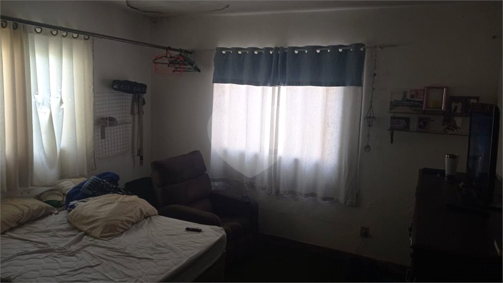 Casa à venda com 3 quartos em Vila Deyse, Itapetininga, SP