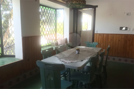 Casa à venda com 4 quartos, sendo 3 suítes, em Jardim Itaperi, Atibaia, SP