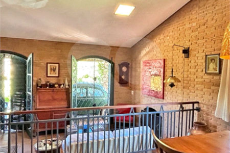 Villagio à venda com 5 quartos, sendo 3 suítes, em Vila Petrópolis, Atibaia, SP