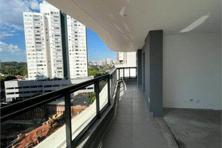 Apartamento à venda com 3 suítes em Butantã, São Paulo, SP