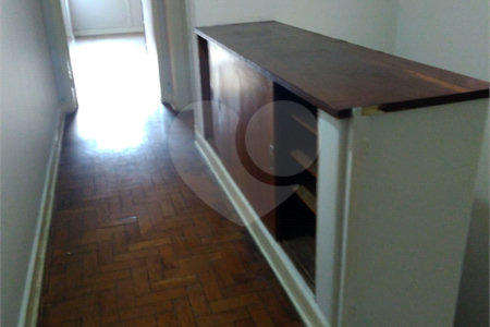 Sobrado à venda com 3 quartos em Vila Cordeiro, São Paulo, SP