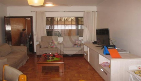 Casa à venda com 3 quartos, sendo 1 suíte,  em Vila do Encontro, São Paulo, SP