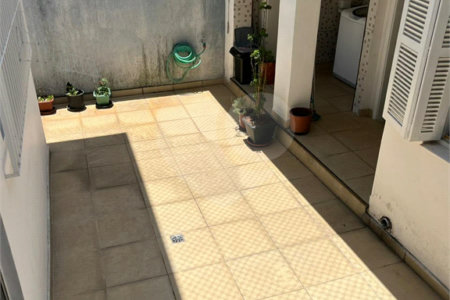 Sobrado à venda com 3 quartos, sendo 1 suíte, em Vila Santo Estéfano, São Paulo, SP