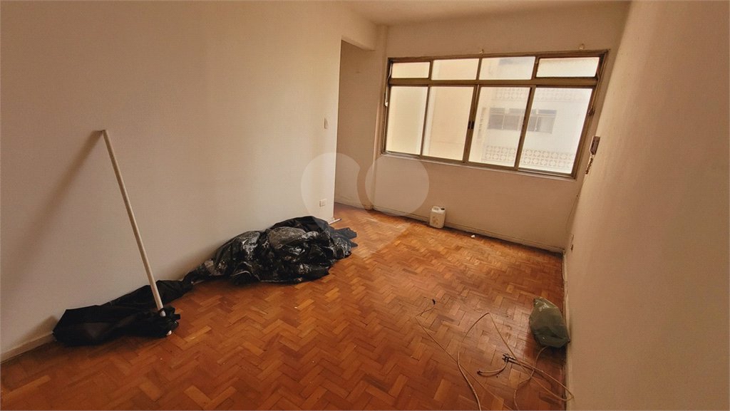 Apartamento à venda com 2 quartos em Aclimação, São Paulo, SP