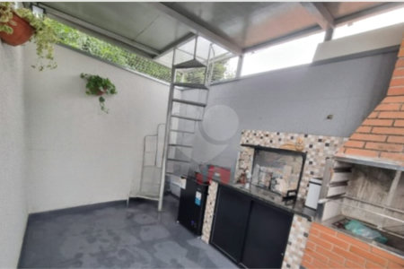 Casa à venda com 2 suítes em Parada Inglesa, São Paulo, SP