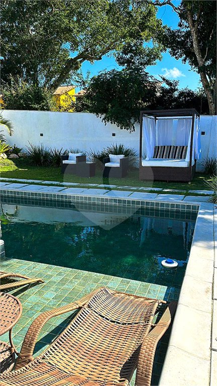 Casa à venda com 3 suítes em Caravelas, Armação dos Búzios, RJ