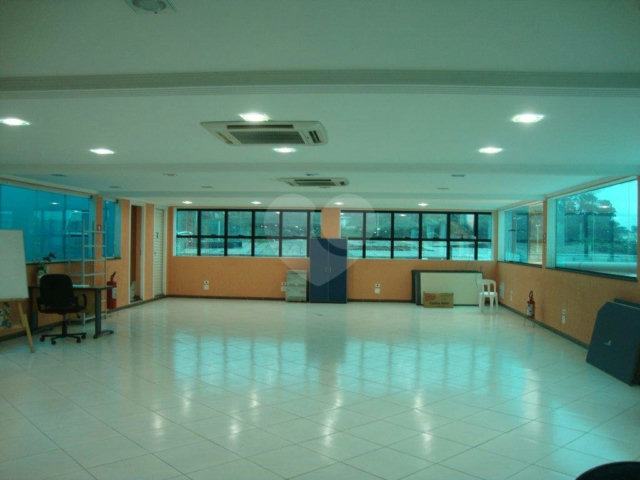 Prédio à venda em Pirituba, São Paulo, SP