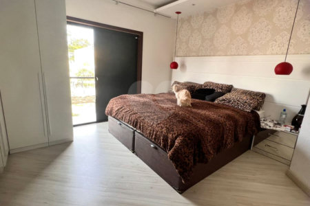Sobrado à venda com 3 quartos, sendo 1 suíte,  em Jardim Modelo, Suzano, SP