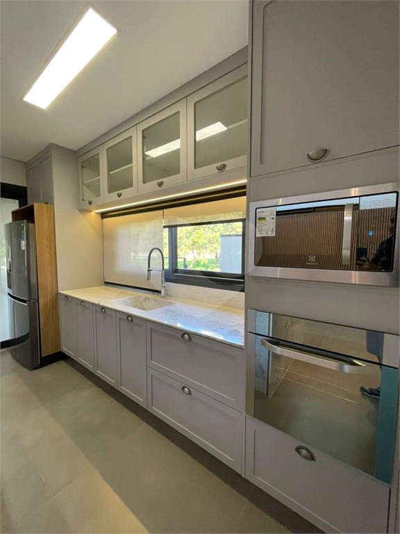 Casa à venda com 3 suítes no condomínio Residencial Granville, Atibaia - SP