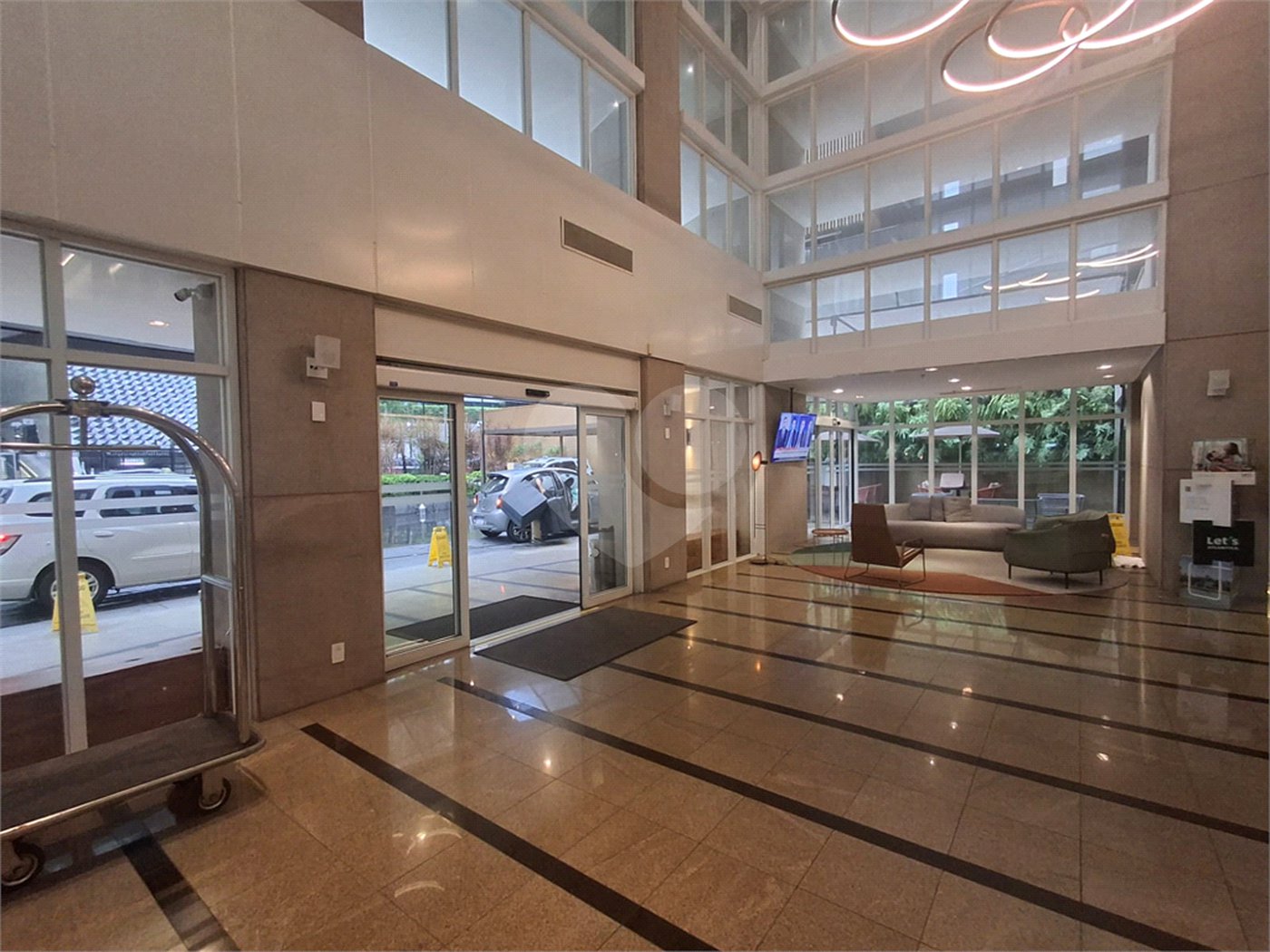 Apartamento à venda ou para alugar com 1 quarto em Cerqueira César, São Paulo, SP