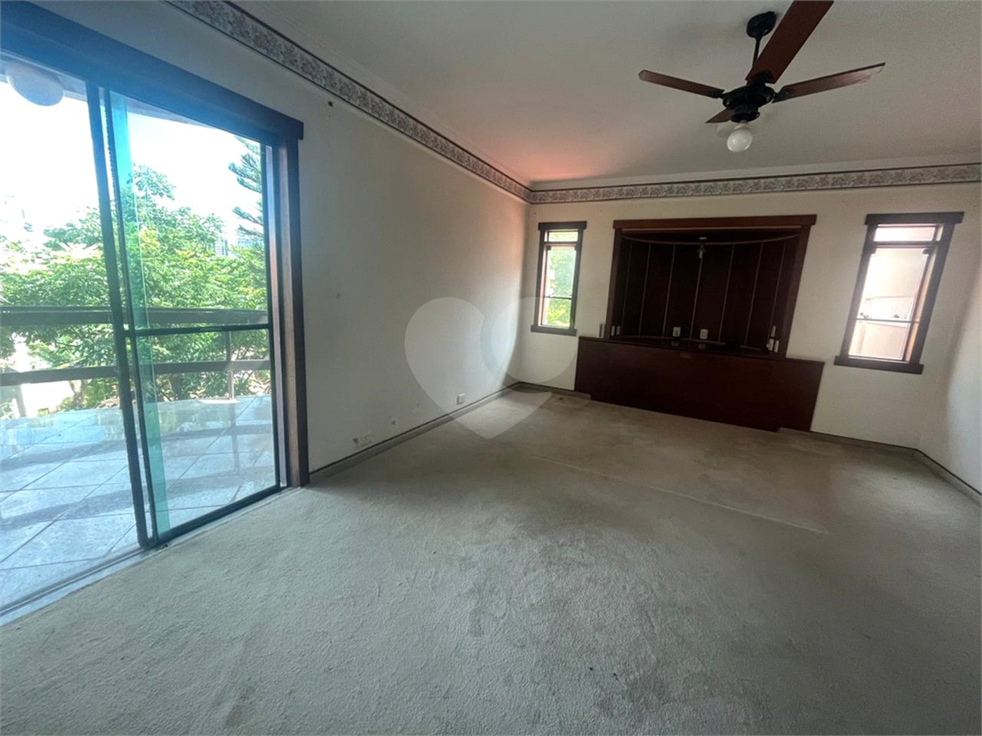 Sobrado à venda ou para alugar com 5 quartos, sendo 1 suíte, em Jardim Eltonville, Sorocaba, SP