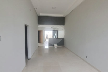 Casa à venda com 3 quartos, sendo 1 suíte, no condomínio Residencial Horto Villagio, Sorocaba - SP